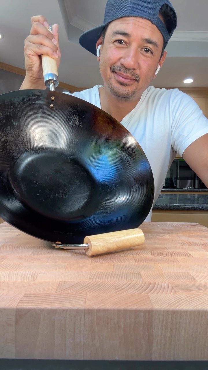 How to Season a Brand New Wok