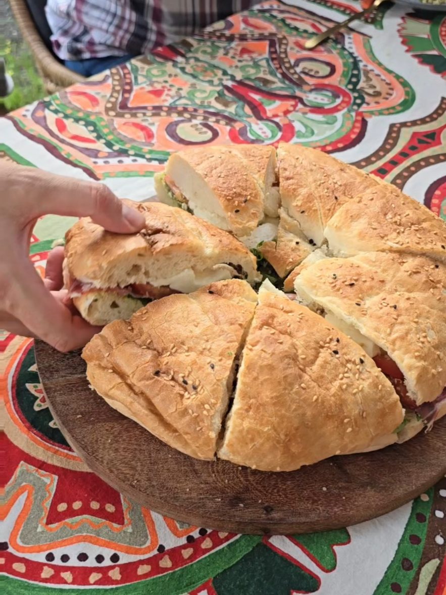 Turkish Bread with Mozzarella, Tomato, and Prosciutto
