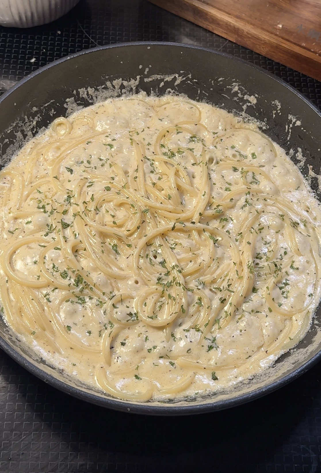Garlic Spaghetti Alfredo