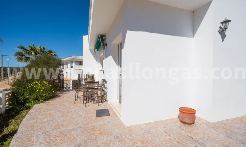 Opportunity in Cala en Porter! Charming house with large grounds - Fincas LLonga