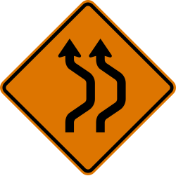 Double reverse curve to the right for 2 lanes in work zone