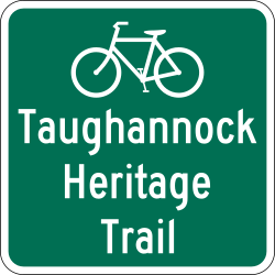 Non-numbered bicycle route marker with 3 lines of text