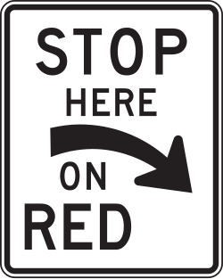 Alternative design indicating where to stop on red for right side