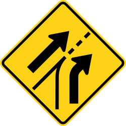 Additional right lane when entering the roadway
