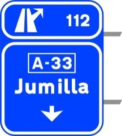 Imagen de la pregunta: Circulas por una autovía y ves este cartel azul sobre la calzada. ¿Qué te indica