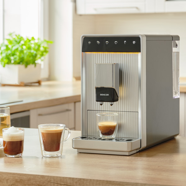 Automatické espresso SES 7300BK