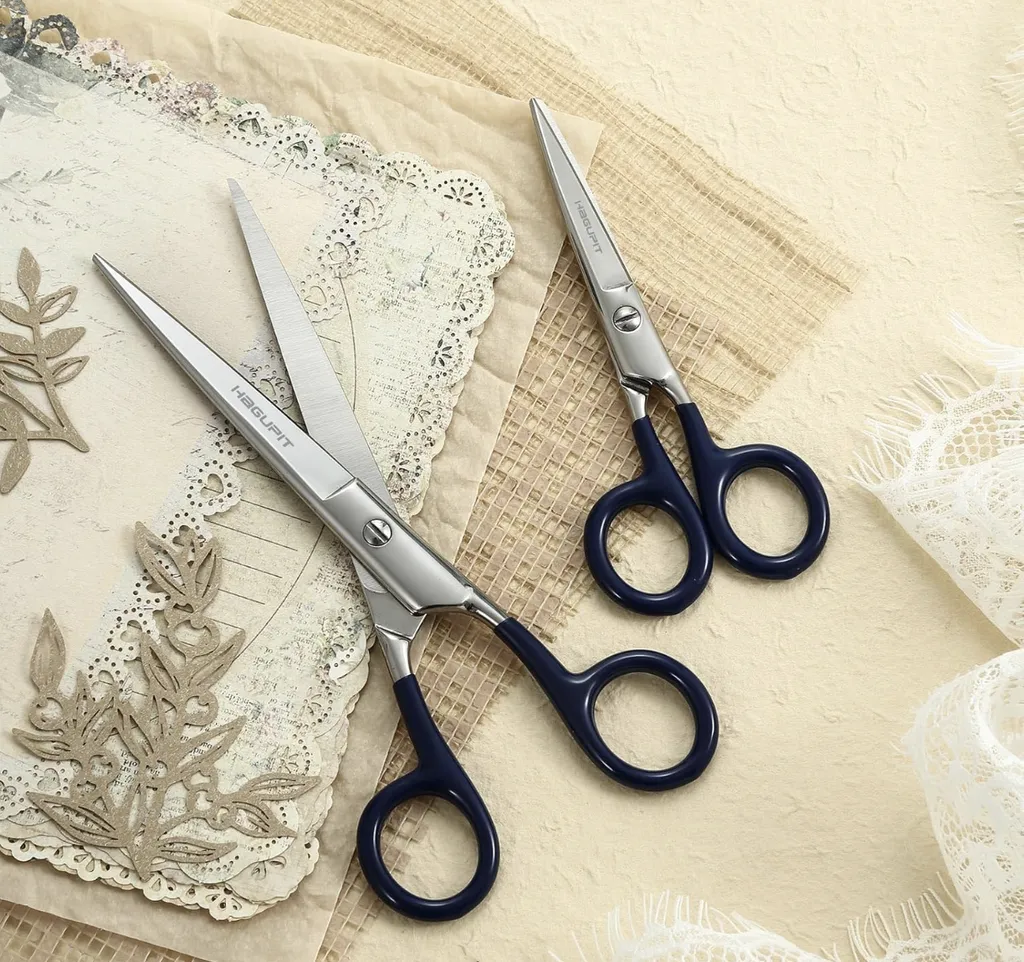 Small Sharp Embroidery Scissors