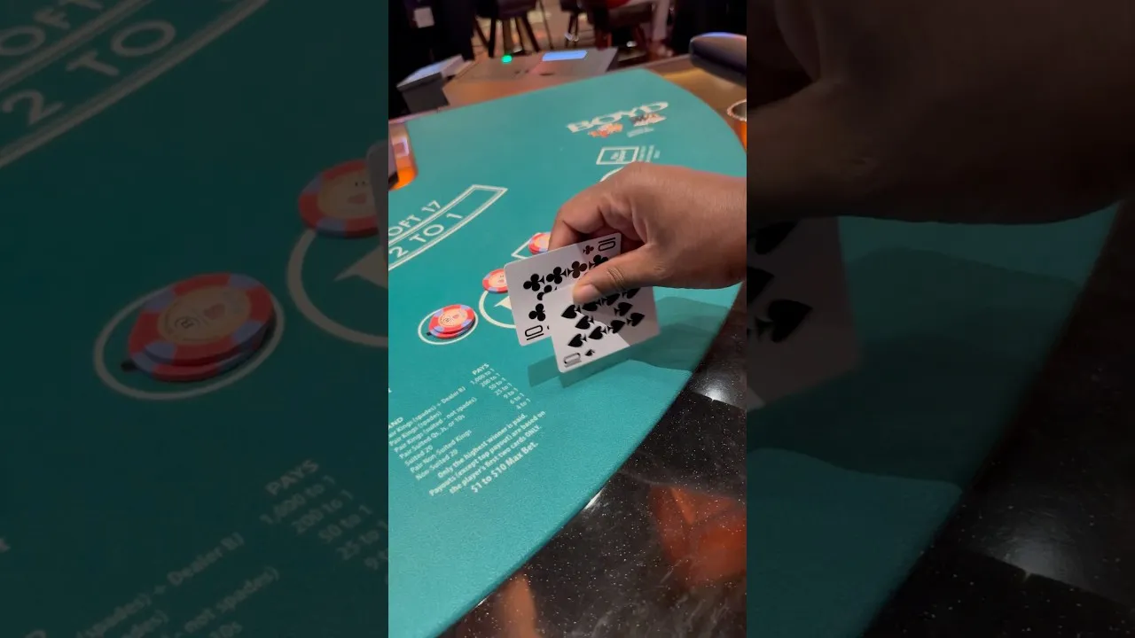 Blackjack Pair Square Pays 25x: Lucky Side Bet Win!