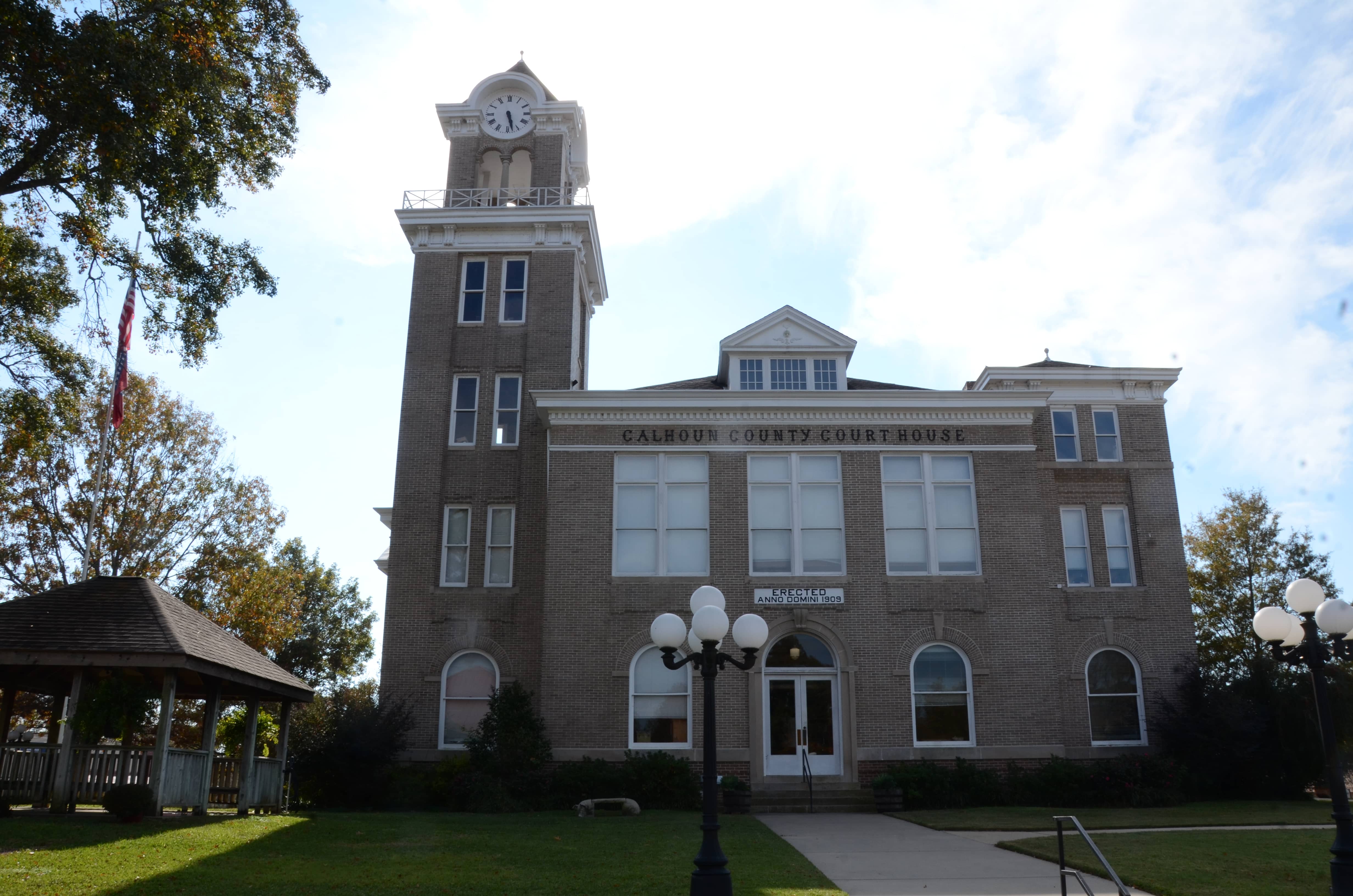 Image of Calhoun County Clerk