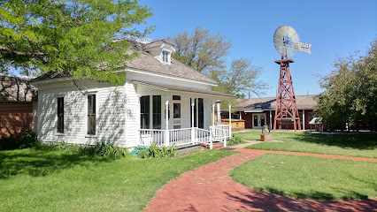 Image of Carson County Square House Museum