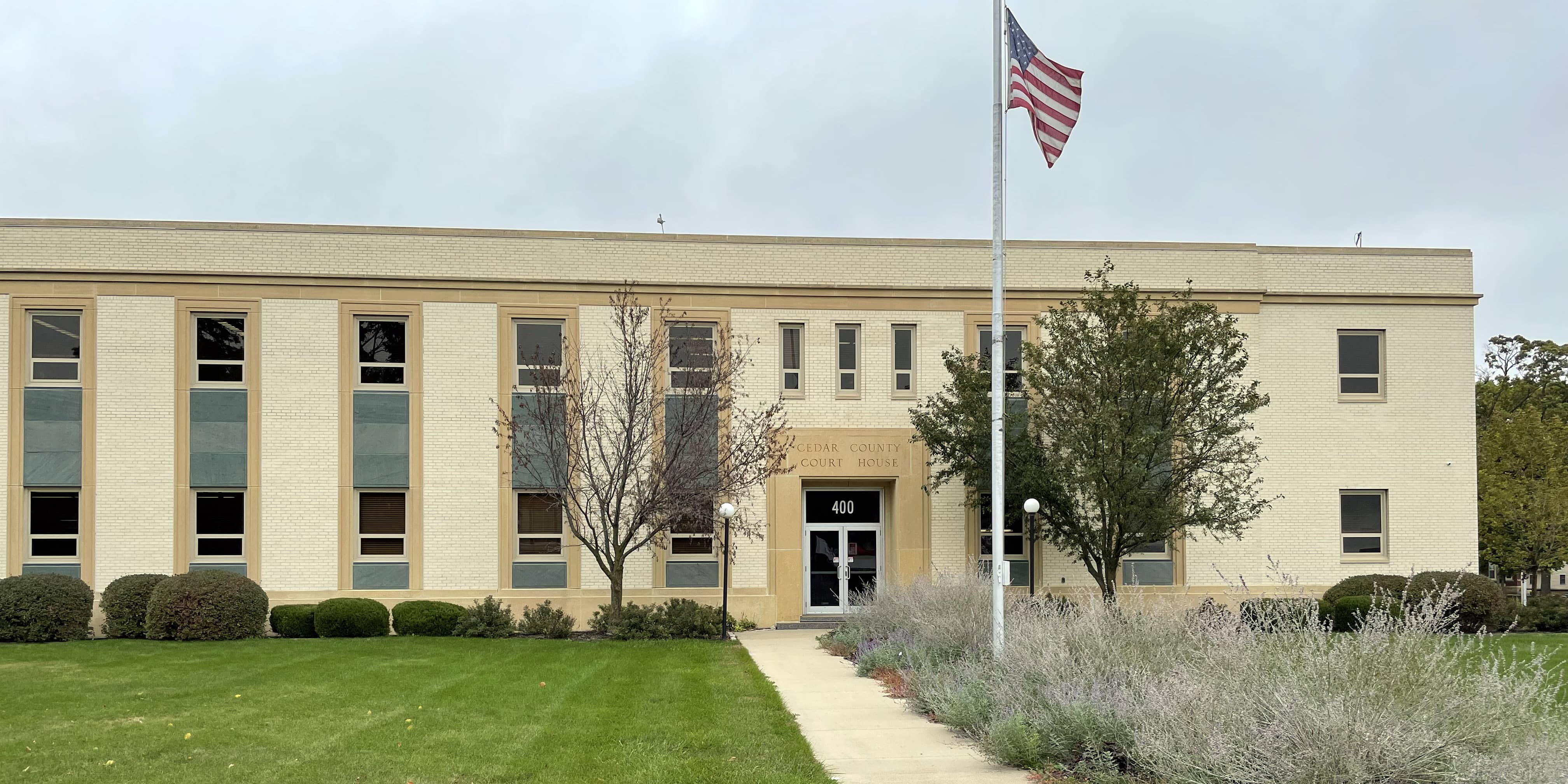 Image of Cedar County Assessor Cedar County Courthouse