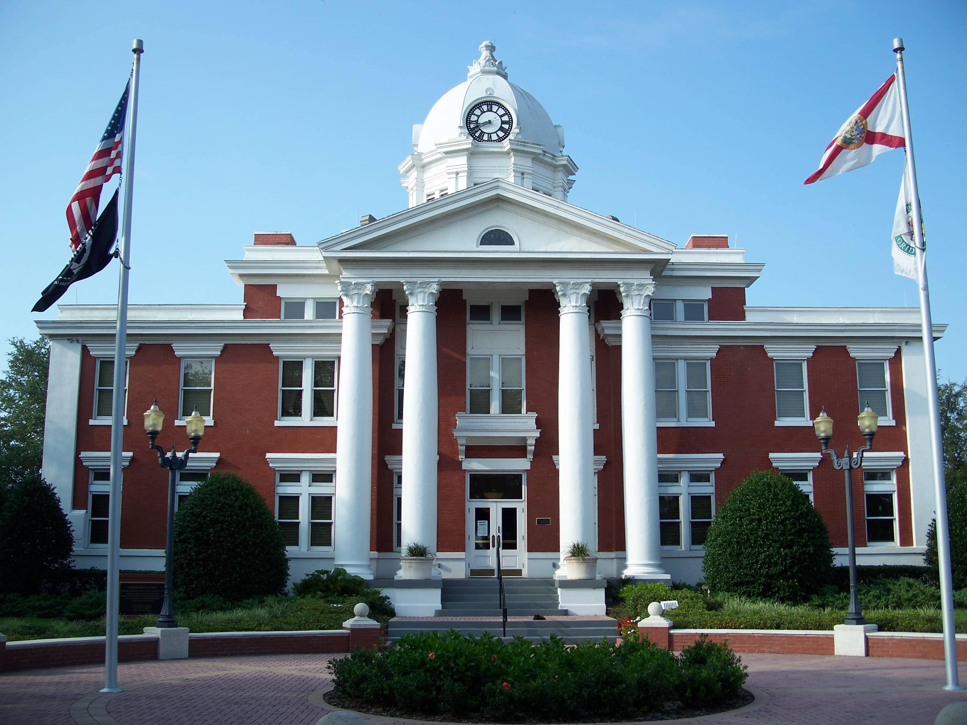 Image of County Court of Pasco County