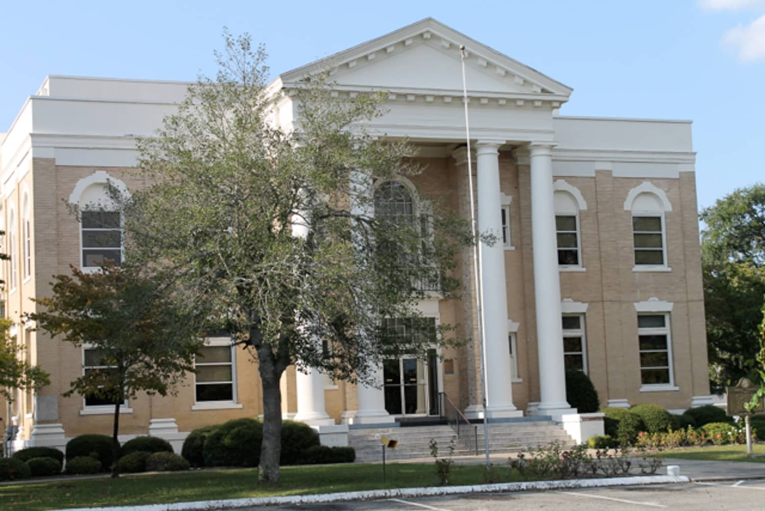 Image of Dodge County Clerk Of Superior Court