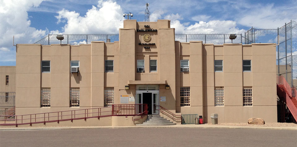 Image of Federal Correctional Institution, Englewood