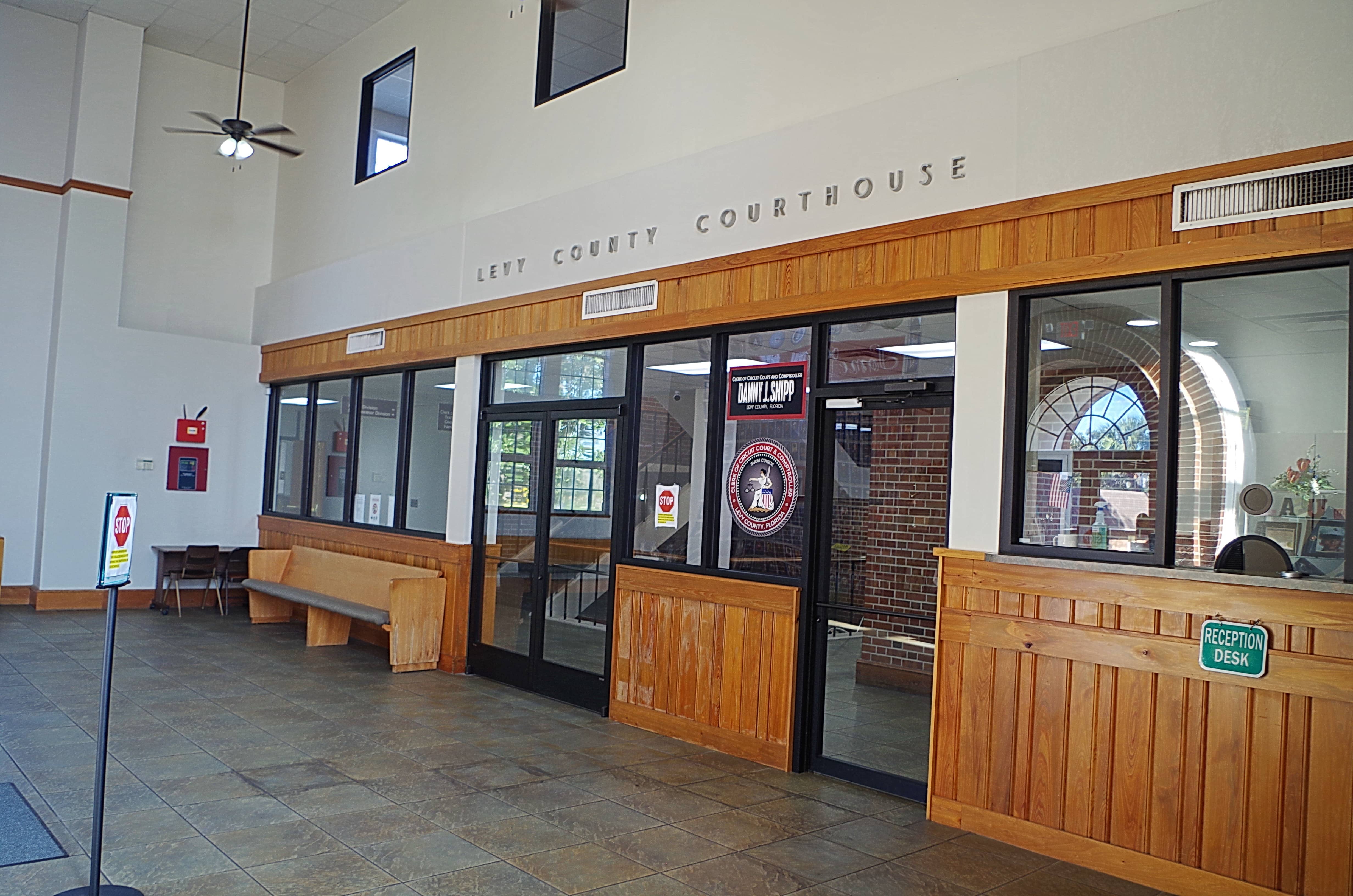 Image of Levy County Clerk of Circuit Court Levy County Courthouse