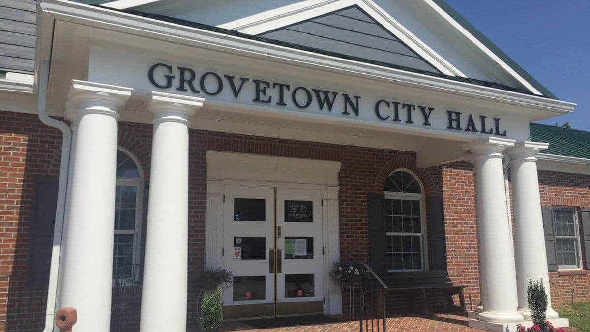 Image of Grovetown Clerk