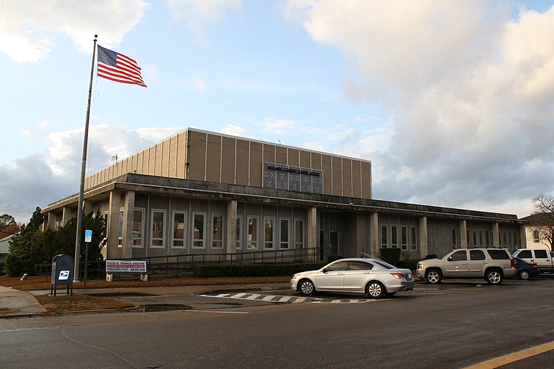 Image of Holmes County Property Appraiser Holmes County Courthouse