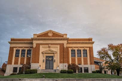 Image of John McIntire Library (Muskingum County Library System)