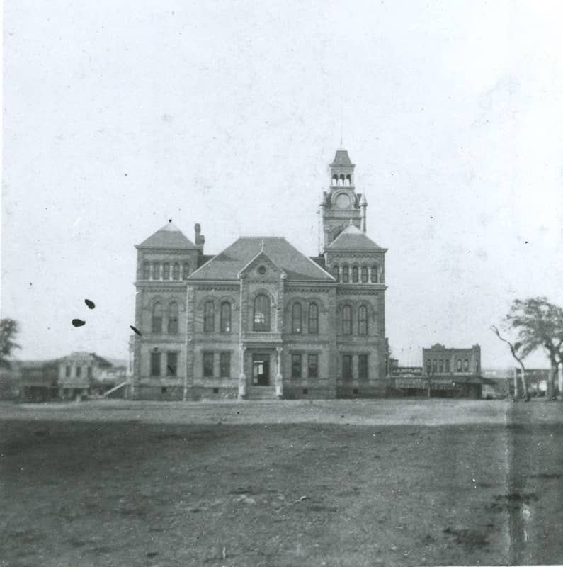 Image of Llano Municipal Court