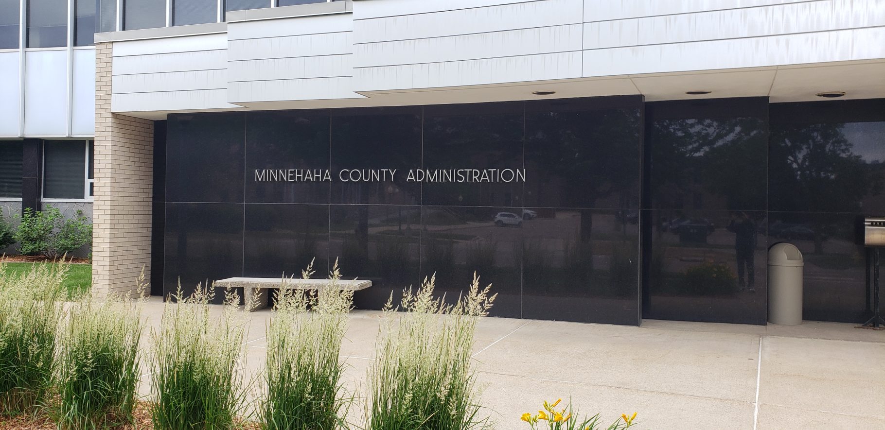 Image of Minnehaha County Register of Deeds Administration Building,