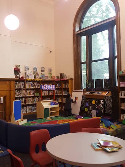 Image of Port Richmond Library