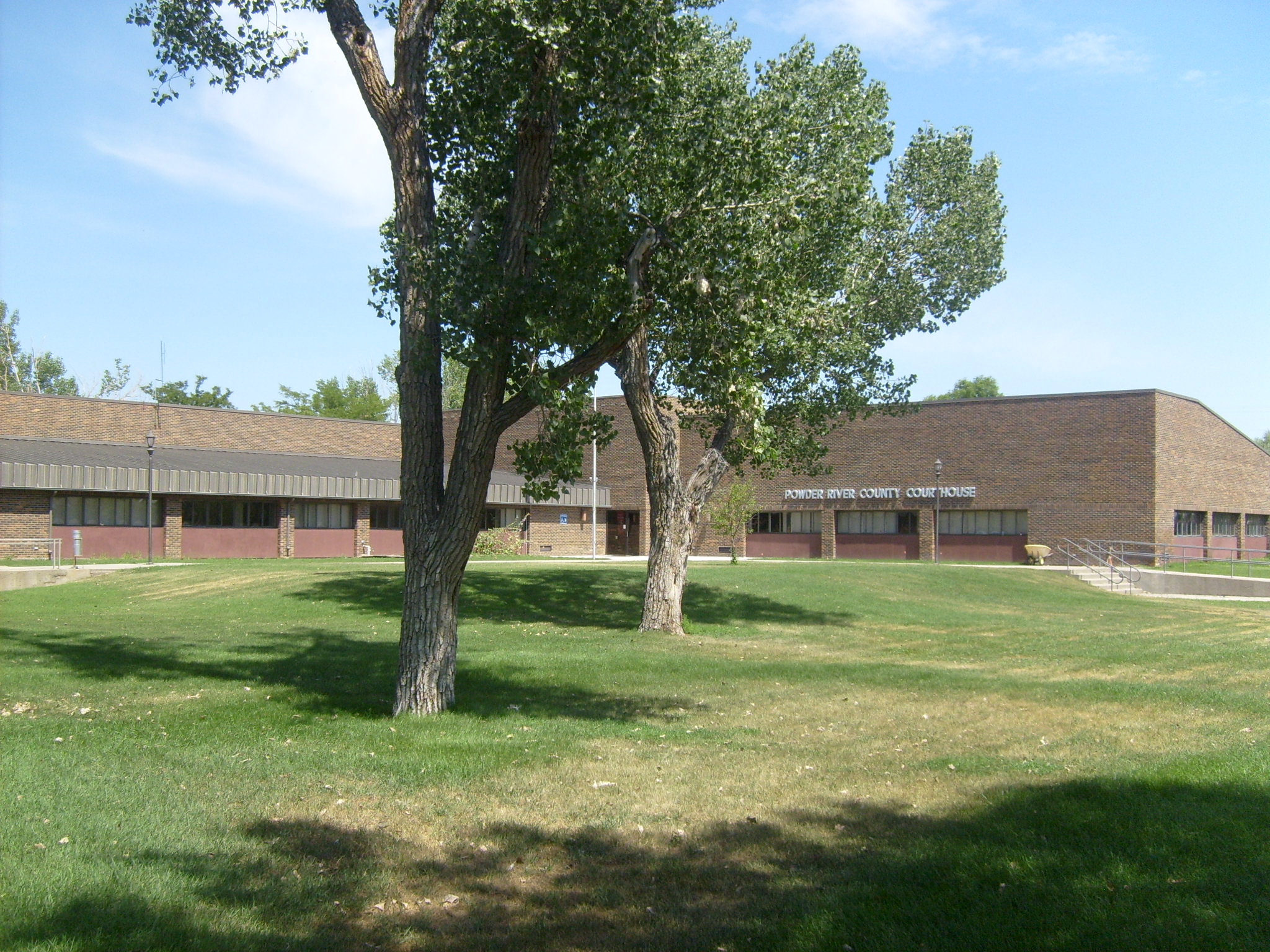 Image of Powder River County Sheriff Courthouse Square, Broadus, MT