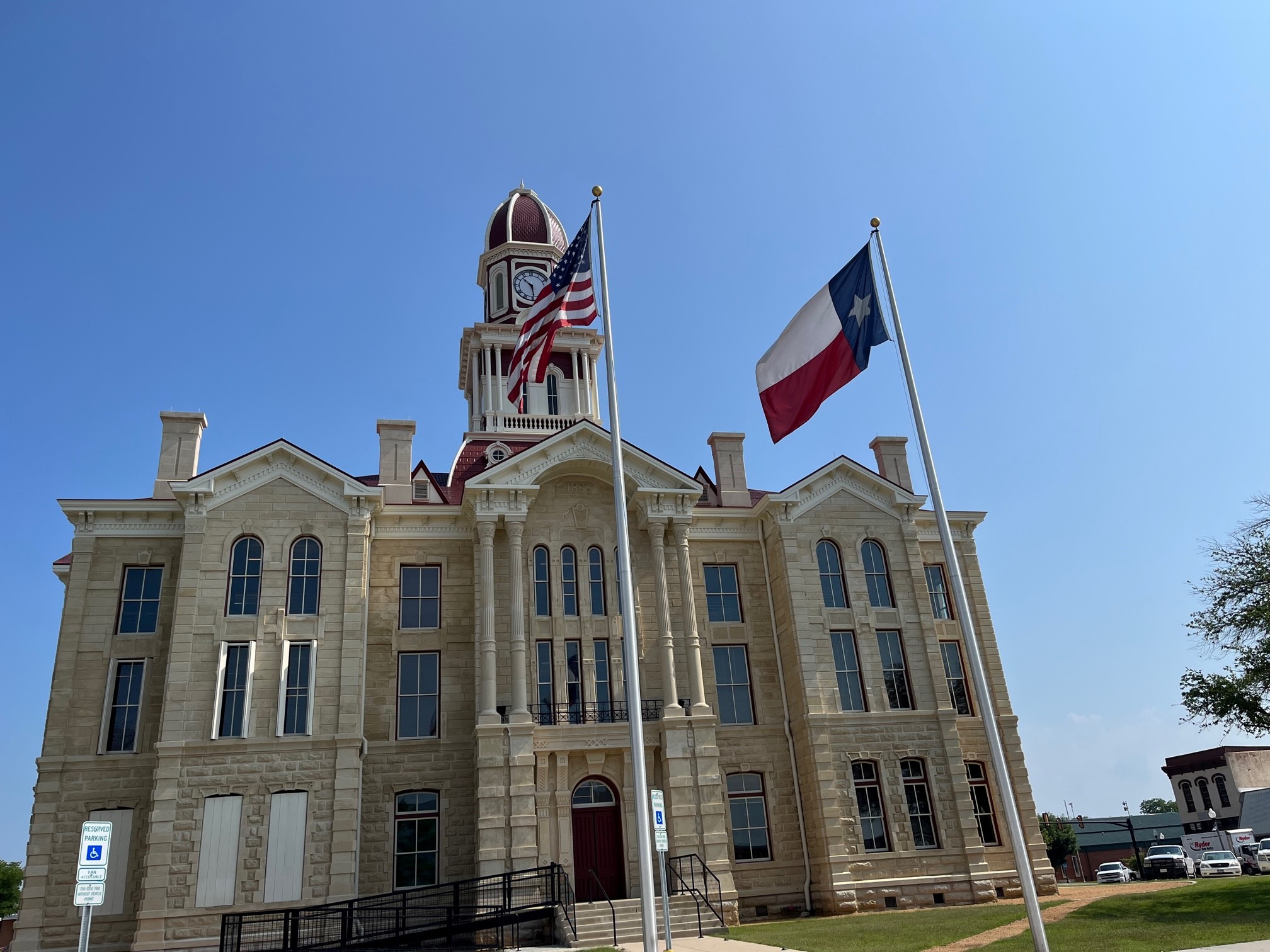 Image of Savoy Municipal Court