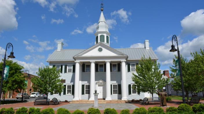 Image of Shenandoah County court