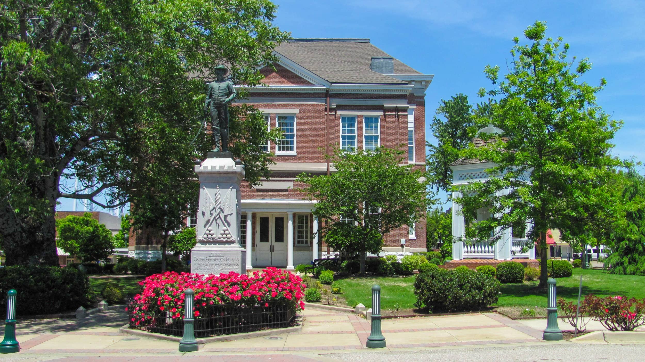 Image of Tipton County Register of Deeds Tipton County Courthouse