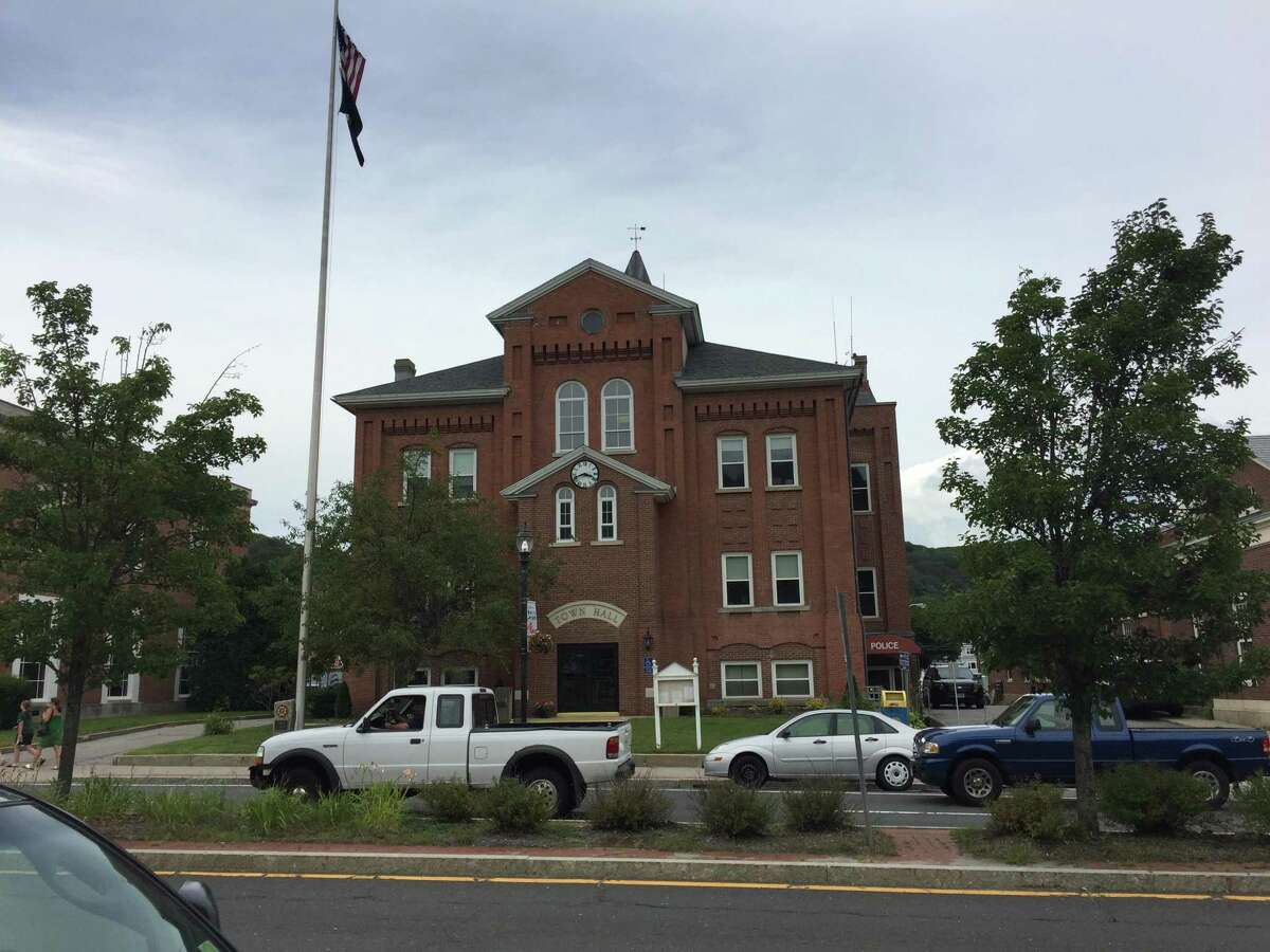 Image of Town of Winchester and City of Winsted Tax Collector Winchester Town Hall