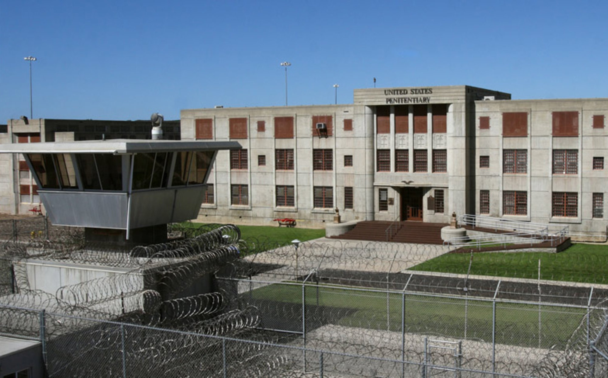Image of United States Penitentiary, Lompoc