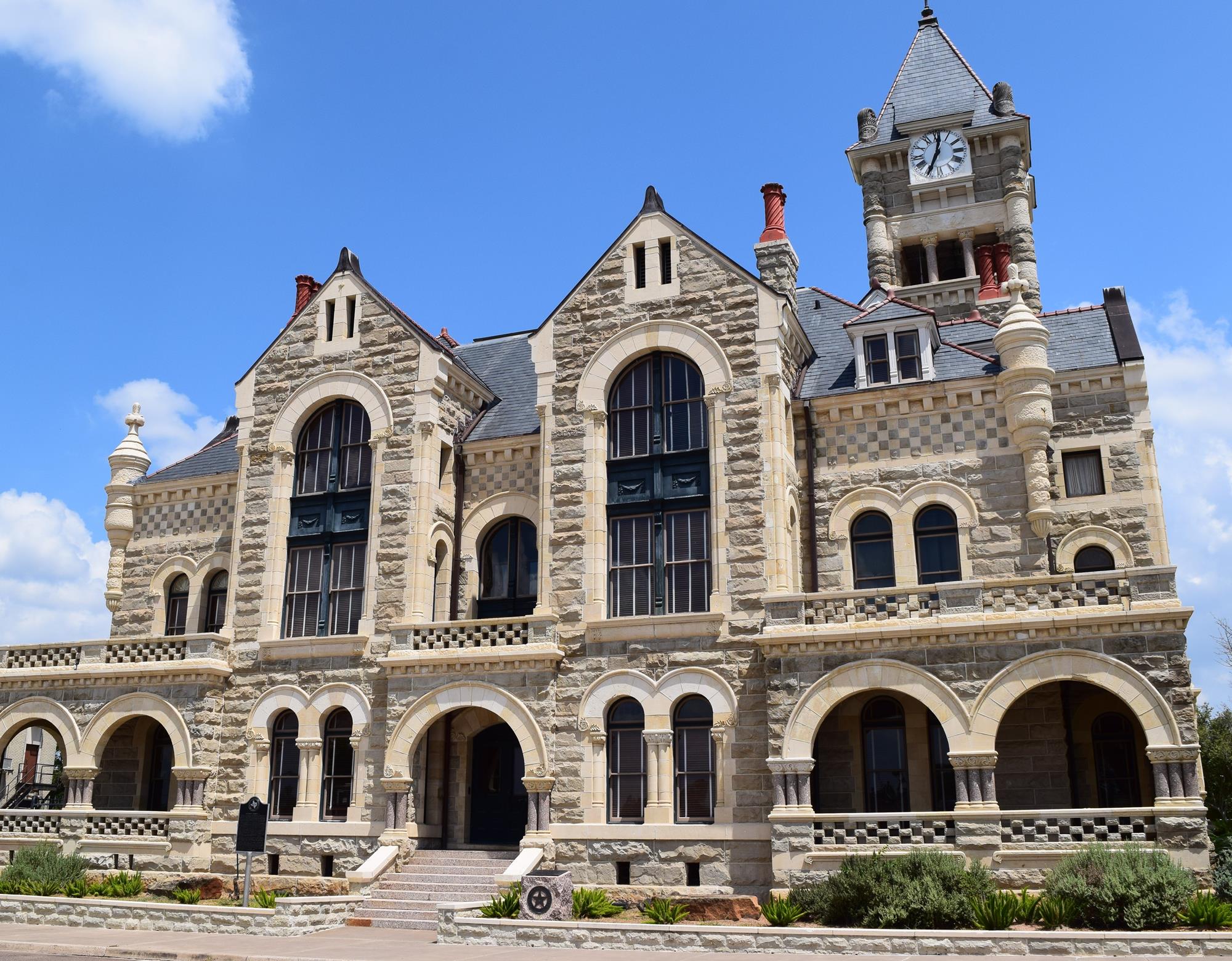 Image of Victoria County Clerk's Office