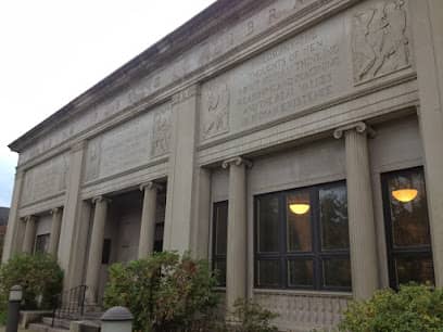 Image of Warren Public Library