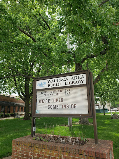Image of Waupaca Public Library