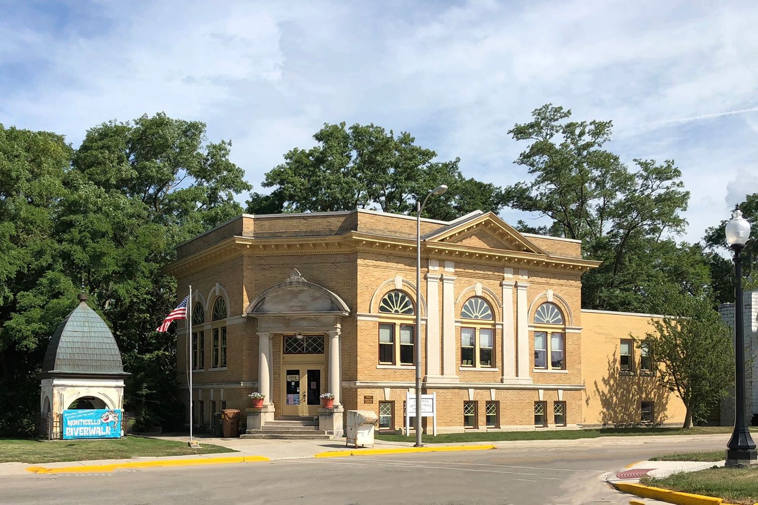 Image of White County Museum