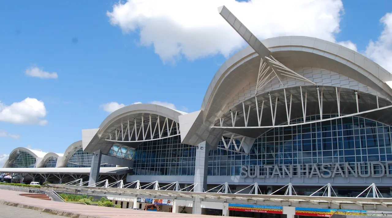 Bandara Internasional Hasanuddin
