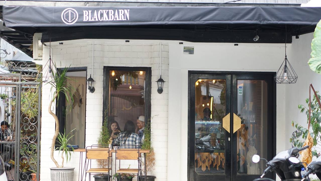 BlackBarn Coffee.JPG