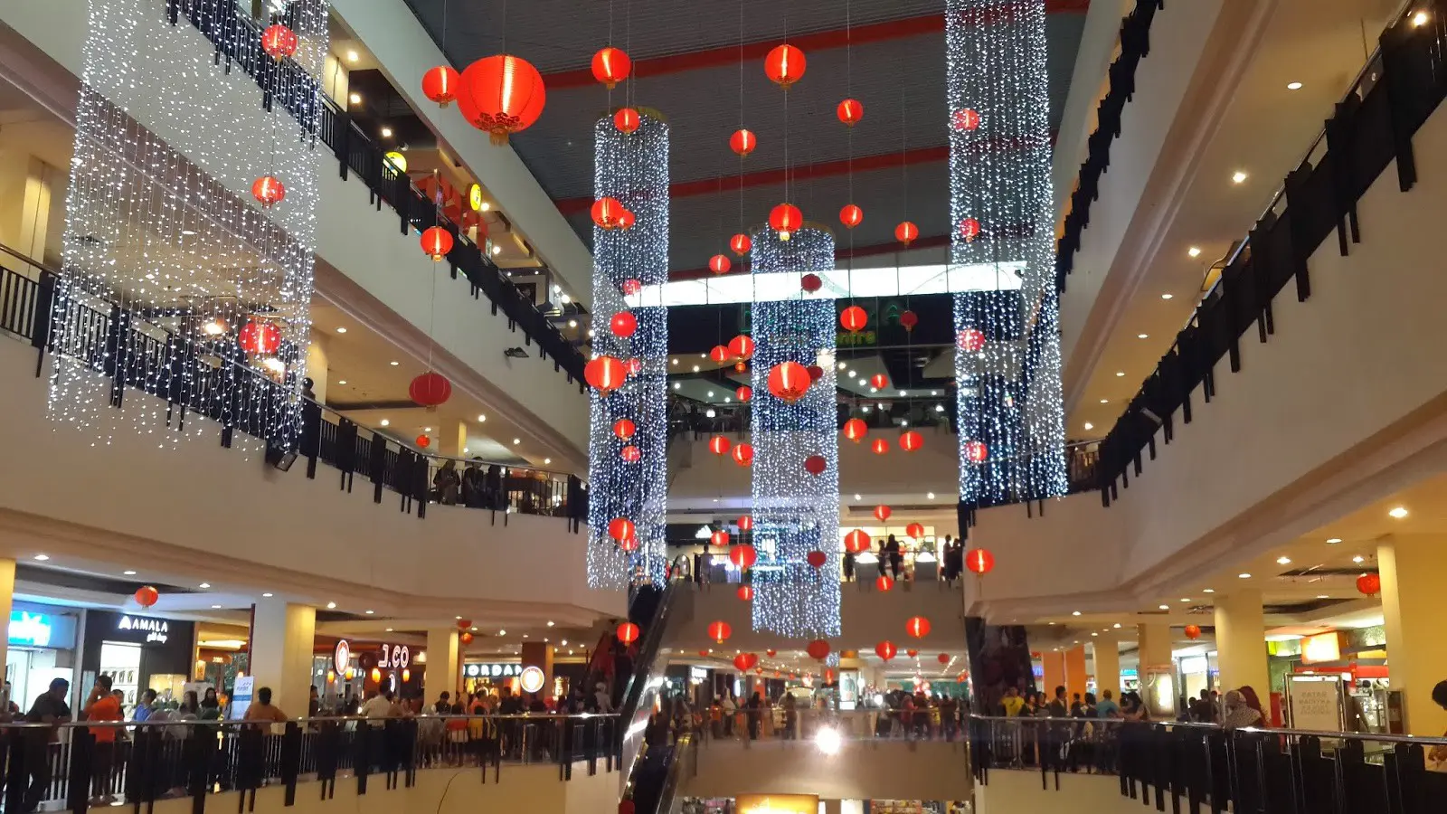 Botani Square