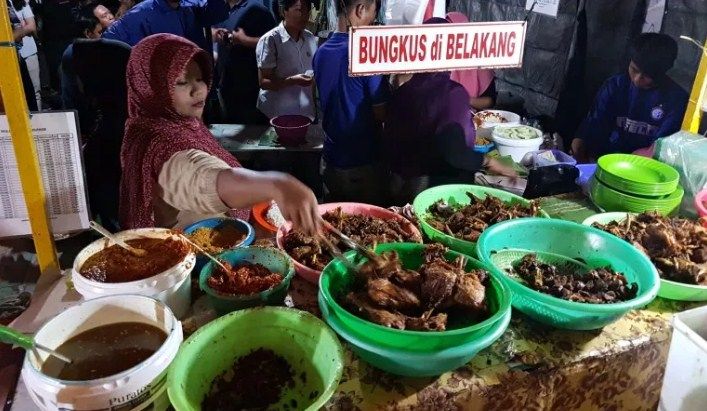 6 Rekomendasi Kuliner Malam Surabaya Terbaik