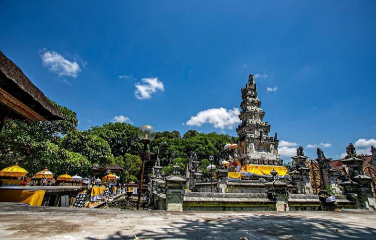 Pura Agung Jagatnatha, Tempat Ibadah Terbesar di Denpasar
