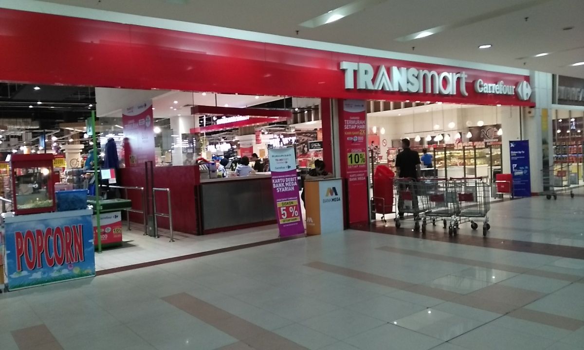 Seputar Transmart Jember.jpg