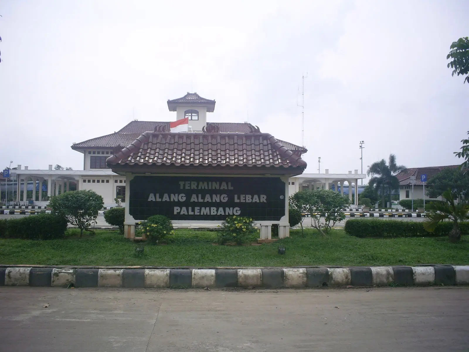 Terminal Alang-Alang Lebar