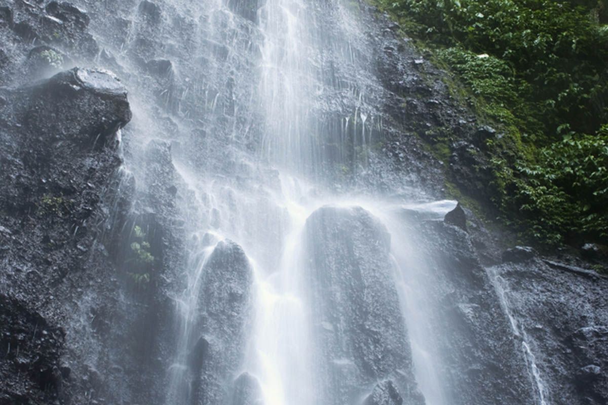 aktivitas di curug nangka.jpg