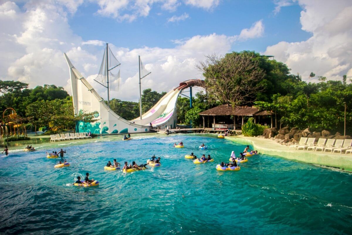 Daya Tarik Bugis Waterpark Makassar, Wahana, Jam Operasional, hingga Harga Tiket