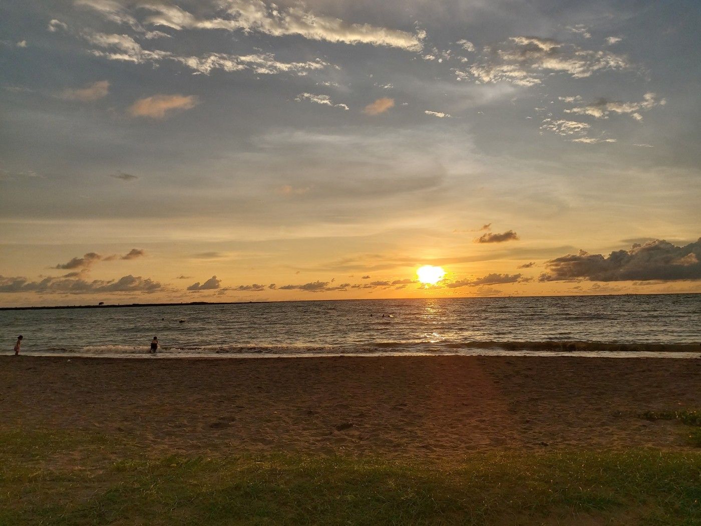 Pantai Bosowa Makassar, Informasi Lengkap dan HTM