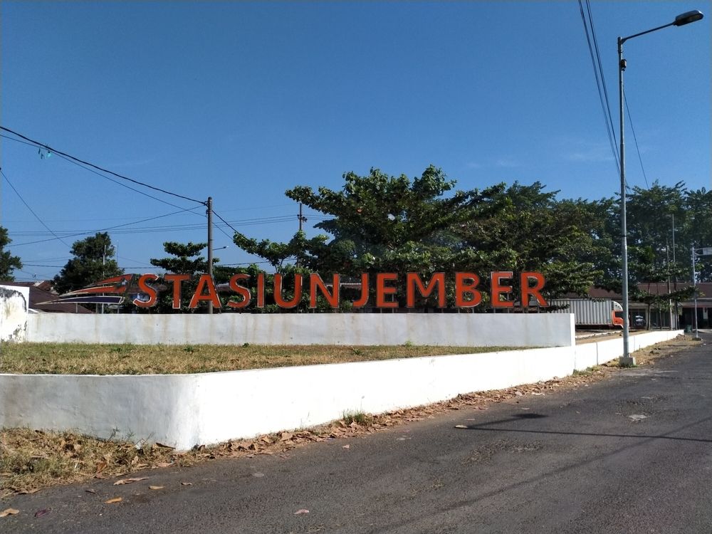 Stasiun Jember, Stasiun Kereta Terpenting di Tapal Kuda Jawa Timur