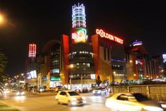 BCS Mall, Destinasi Wisata Belanja Barang Lokal & Impor