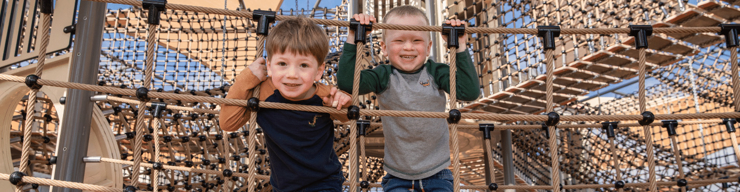 psagot playgrounds