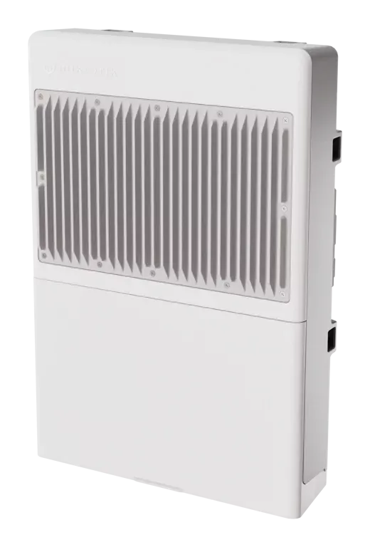 MikroTik netPower Lite 8P with built-in UPS