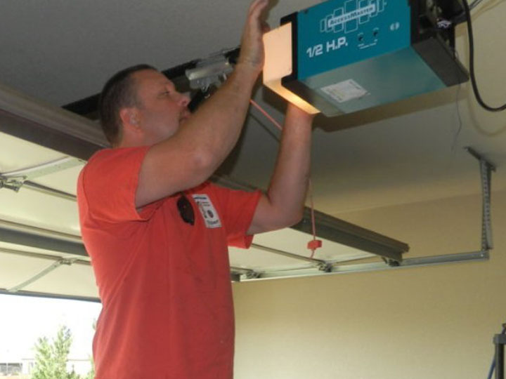 Garage Door Opener Repair & Garage Door Installation near me